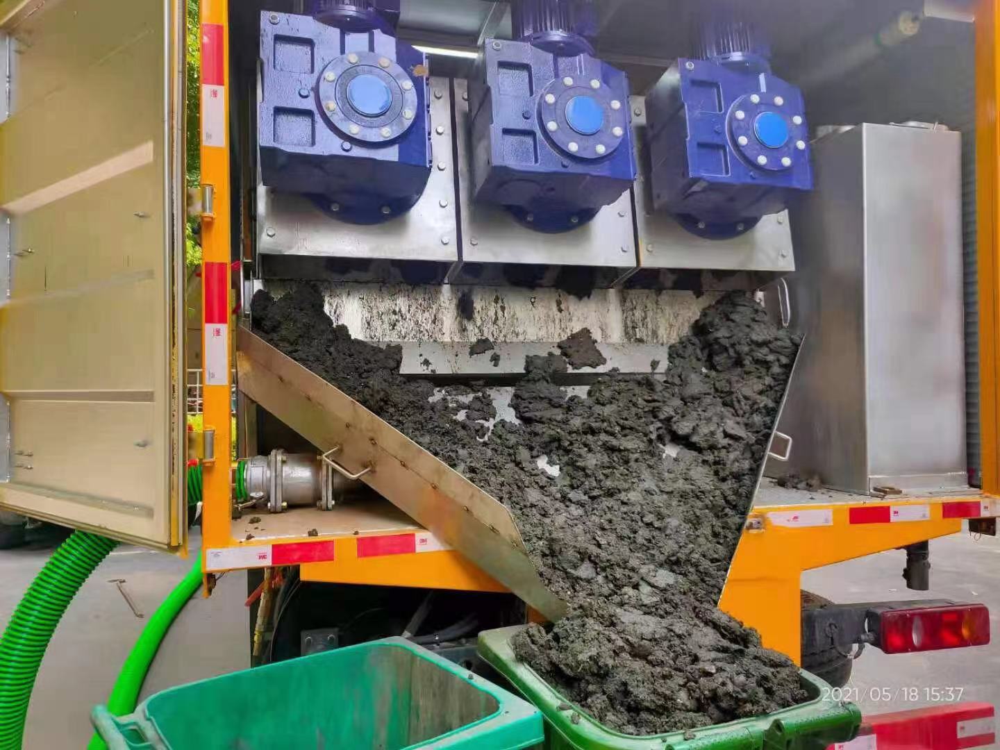 嘉祥化粪池清掏城市维护站-泥浆净化干湿分离处理